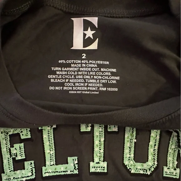 Elton John T-shirt Torrid 2X NEW - Picture 4 of 6